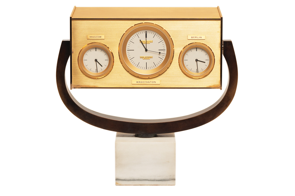 The 1963 Kennedy desk clock